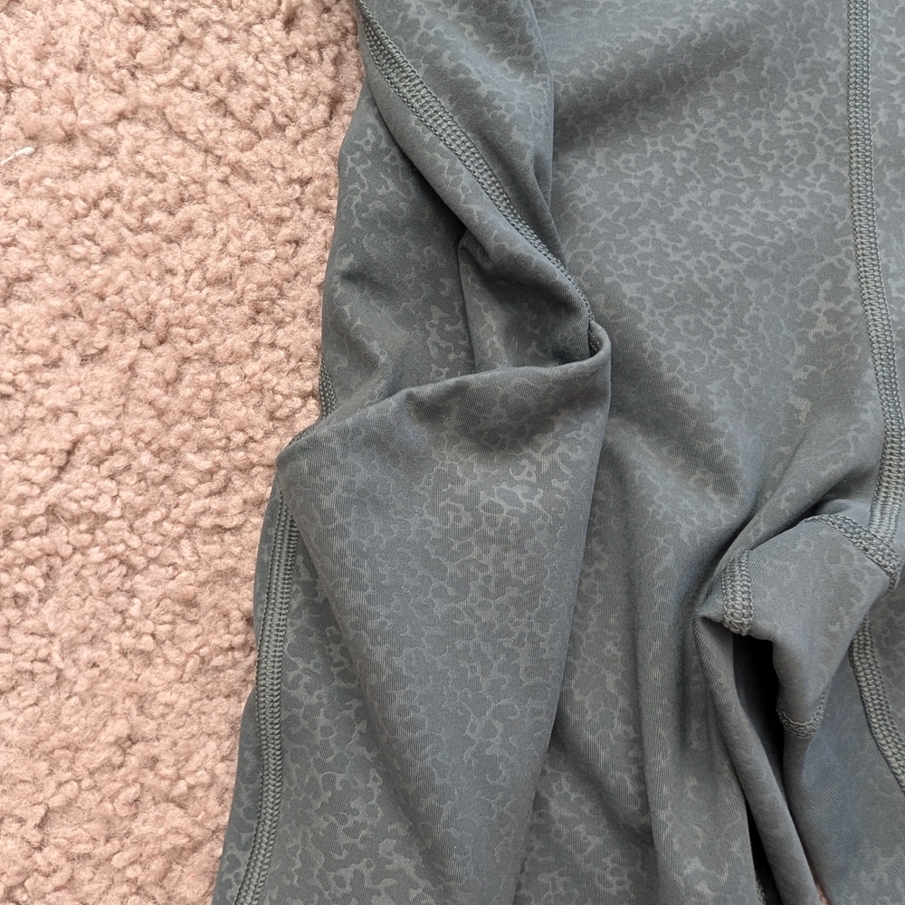Athleta Green Static Ultimate Stash Pocket Textured 7/8 Tight Size 1X - Picture 5 of 9